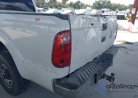 2015 Ford F-250 Xl z USA, uszkodzony, nr VIN 1FT7W2A63FEA20783